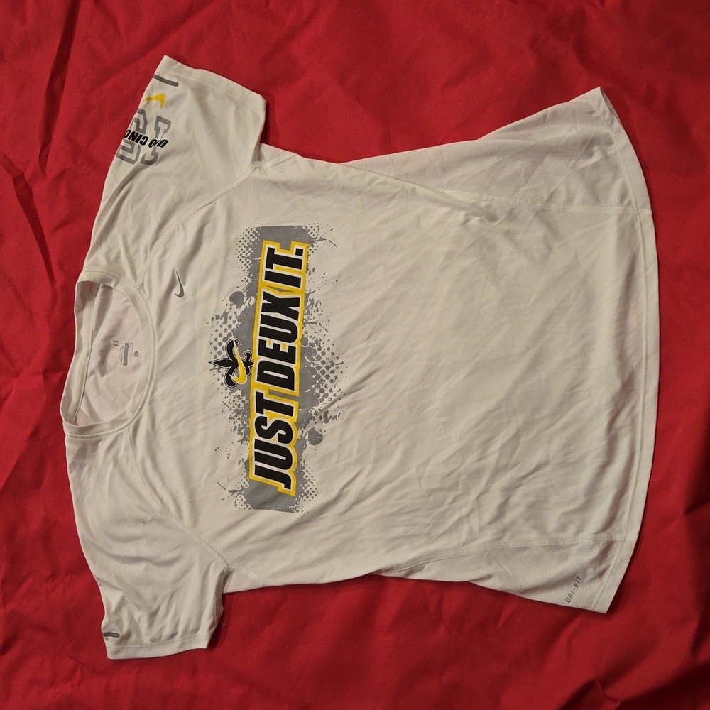 Just Deux it New Orleans Saints short-sleeved tee